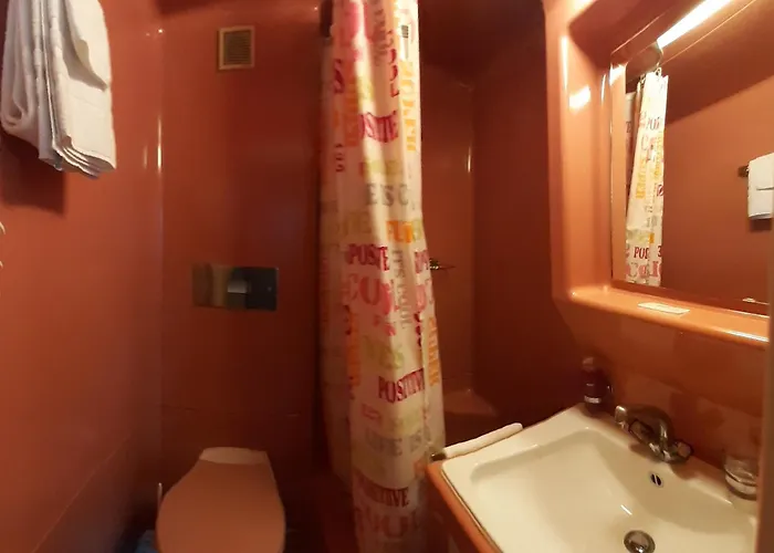 Roessli אורחן 3*